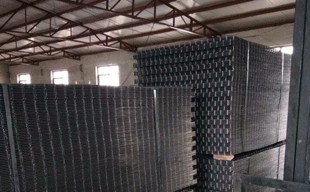 鍍鋅絲網(wǎng)廠家直銷 鍍鋅絲網(wǎng)廠家直銷